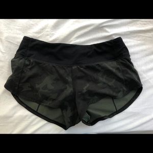 Lululemon shorts!